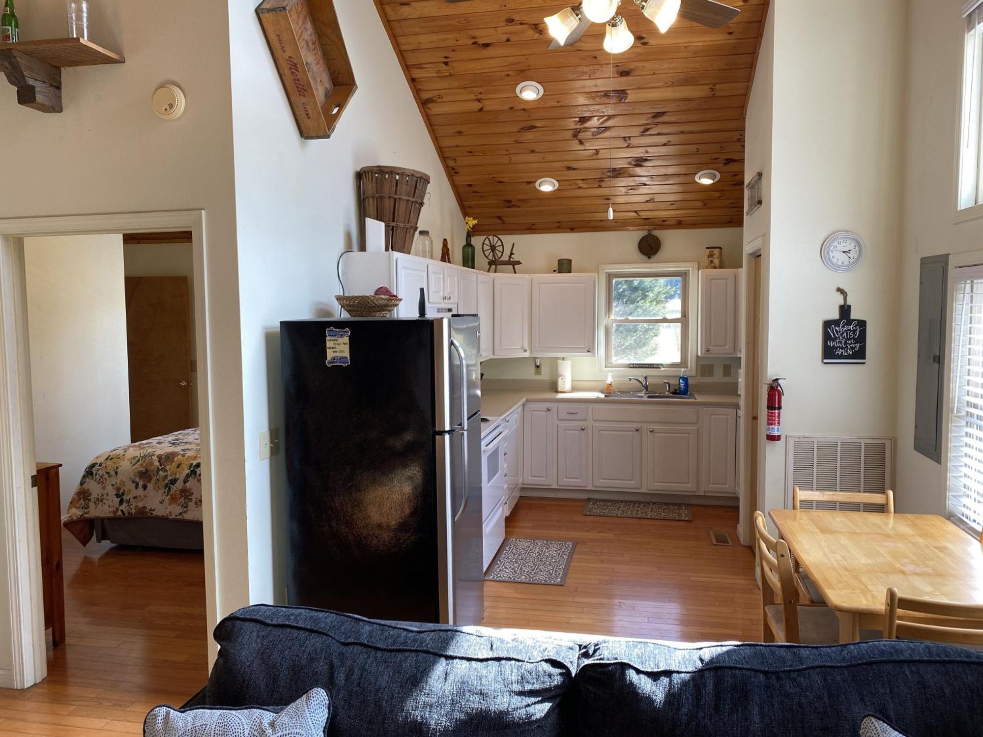 Gray'S Place On Cosby Creek - 2 Bedrooms, 2 Baths, Sleeps 6 Home ภายนอก รูปภาพ