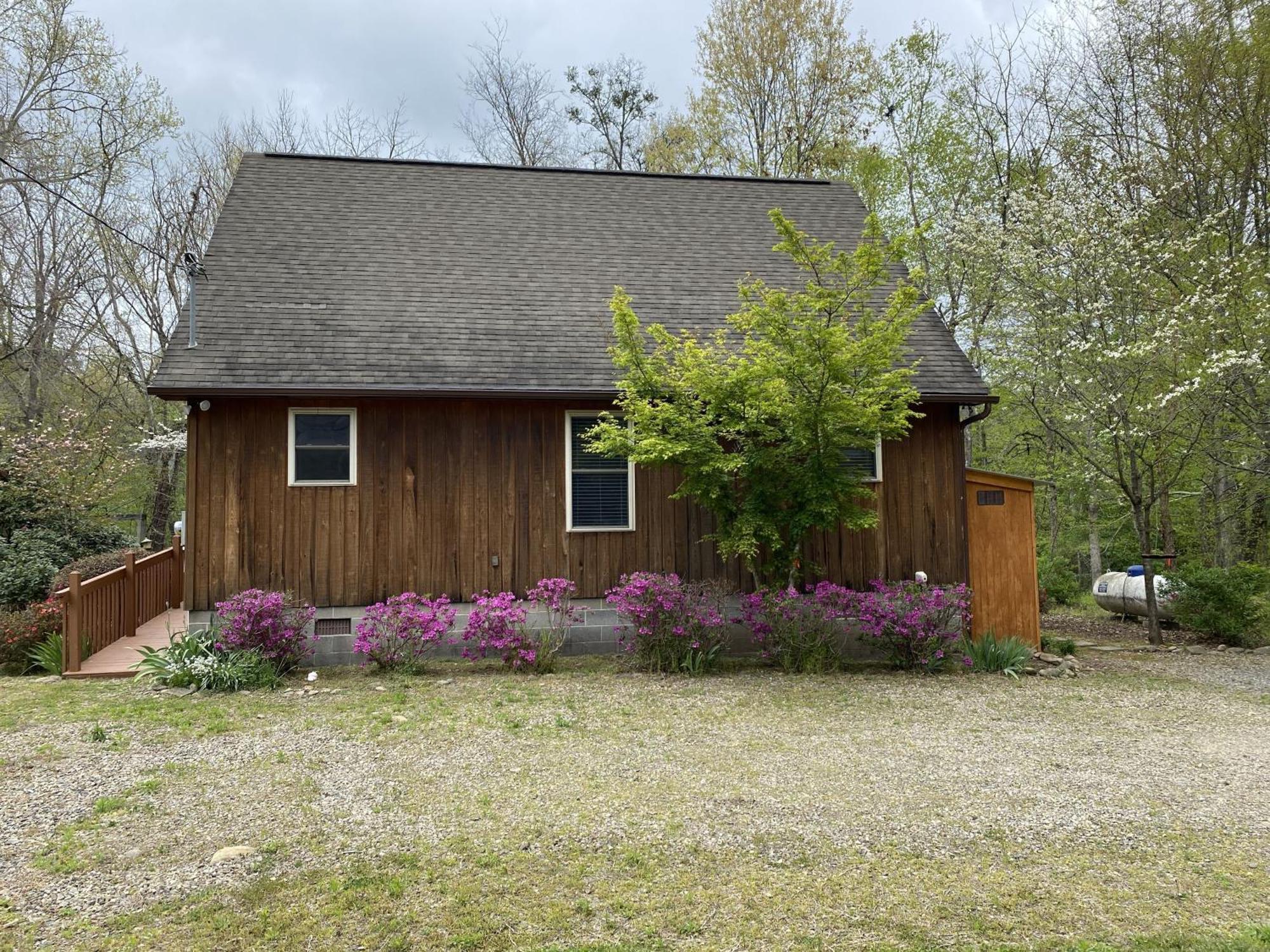 Gray'S Place On Cosby Creek - 2 Bedrooms, 2 Baths, Sleeps 6 Home ภายนอก รูปภาพ